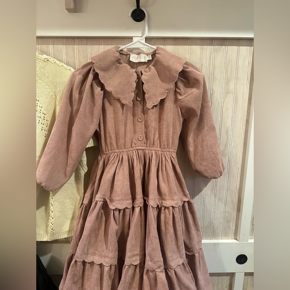 Petite Amalia Charming Scalloped Collar Kids Dress in Dusty Pink